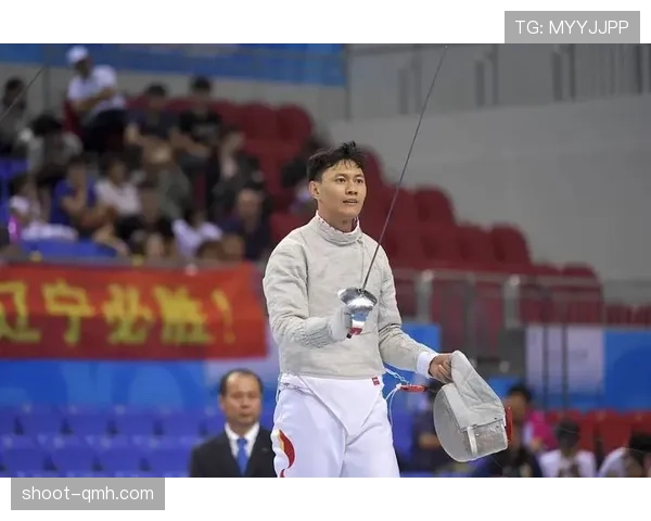仲满这生活节奏也太反差大了,赛场上稳稳的,私下像跑商场不带钱包的自由人一样乱花钱? 仲满这生活节奏也太反差大了,赛场上稳稳的,私下像跑商场不带钱包的自由人一样乱花钱?